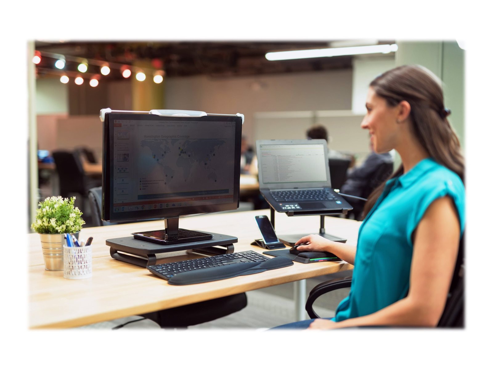 Kensington SmartFit Plus - Base - para Monitor - gris, negro - tamaño de pantalla: 21" - escritorio 1 Kensington SmartFit Plus - Base - para Monitor - gris, negro - tamaño de pantalla: 21" - escritorio